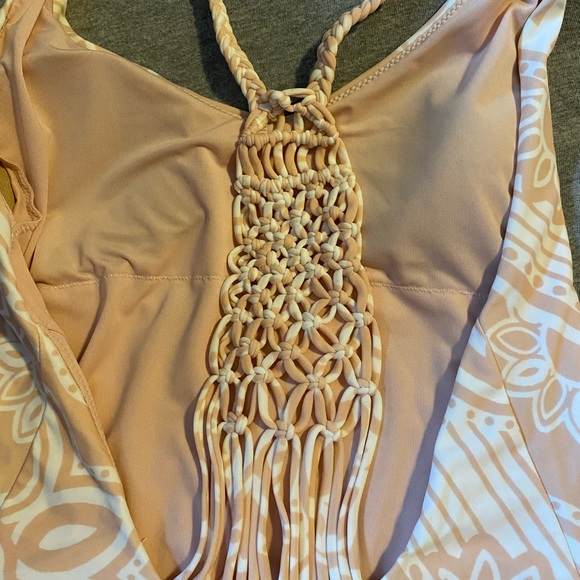 Aerie One Piece Swim Suit - Picture 3 of 6